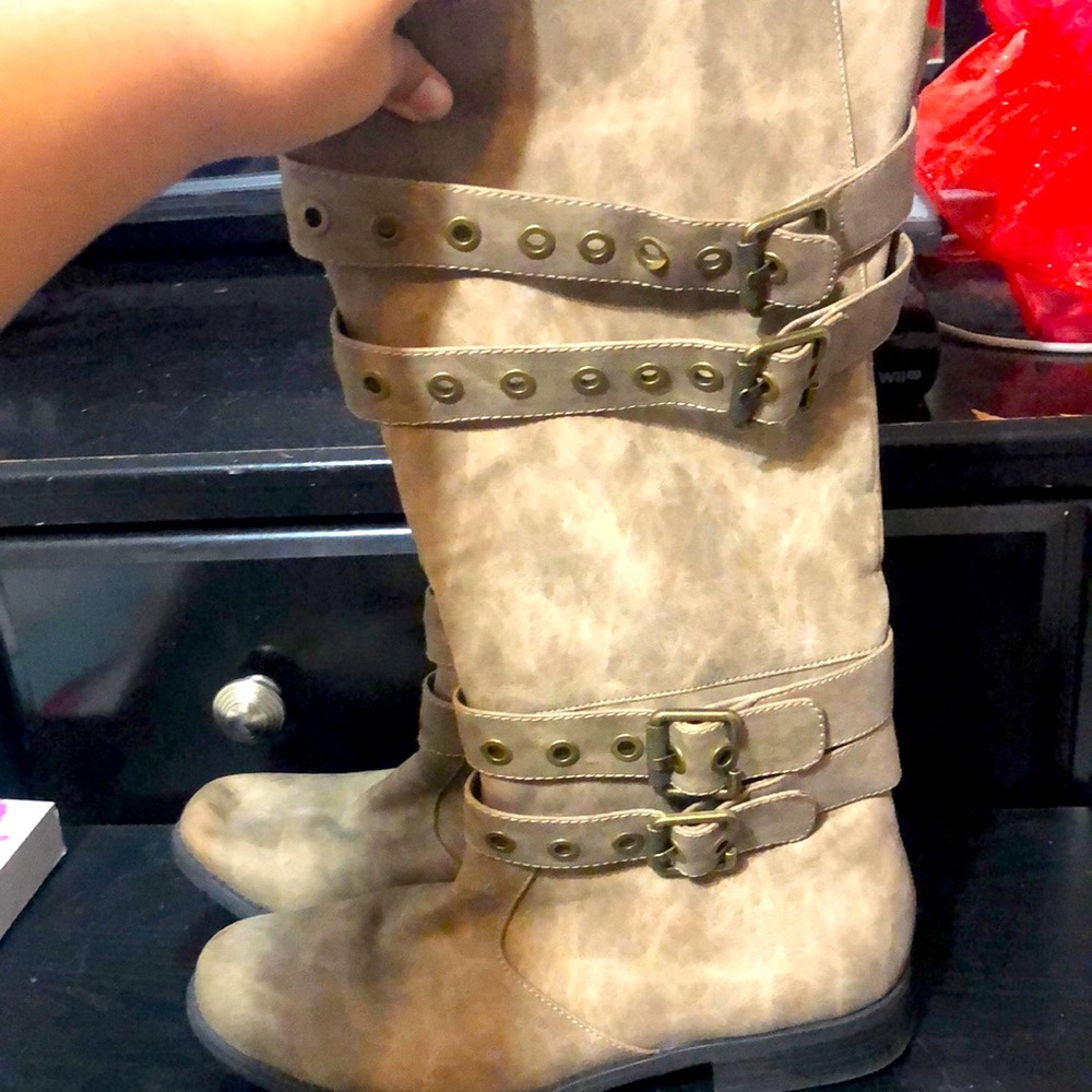 Brown boots